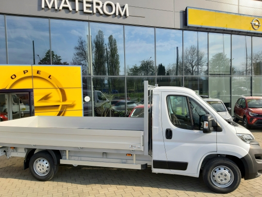 opel-movano