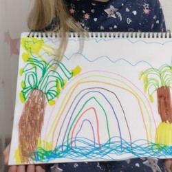 Elizabet Gere, 4 ani